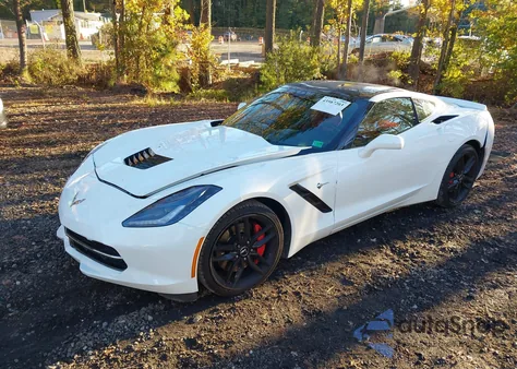 2015 Chevrolet Corvette Stingray Z51 из США, поврежденный, VIN 1G1YK2D75F5107596